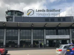 英国机场员工罢工计划暂停，重启薪酬谈判