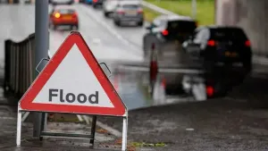 奥斯汀风暴侵袭苏格兰，英国发布暴雨黄色预警